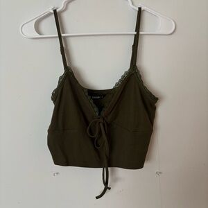 shein olive green lace and tie v neck cropped tank top.💚